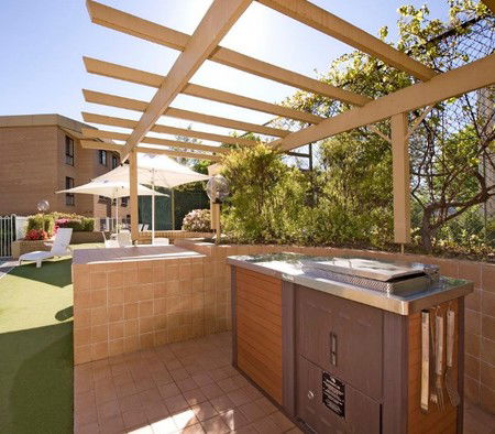 Kingston Court Serviced Apartments - Accommodation Directory 4