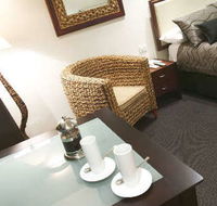 Commodore on The Park - Accommodation Directory
