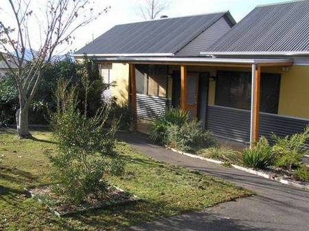 Bella Villa - Accommodation Directory 3
