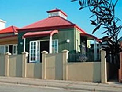 Time And Tide Beach Apartments - Accommodation Directory 3