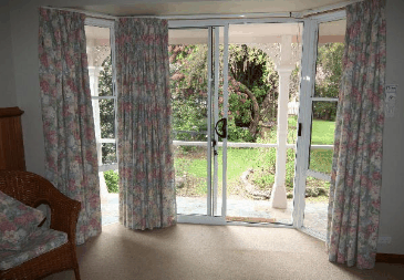 Anabel's Of Scottsdale - Accommodation Directory 4