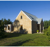 Armytage House - Accommodation Directory