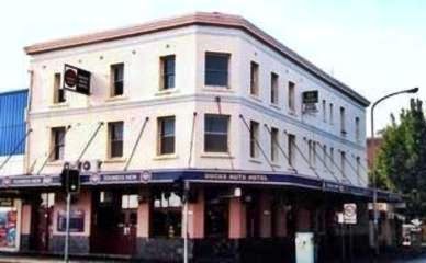Silk Accommodation - Accommodation Directory 0