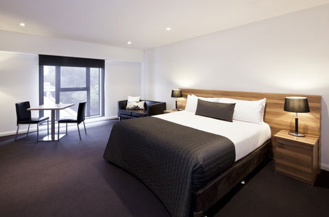 BEST WESTERN PLUS Ballarat Suites - Accommodation Directory 3