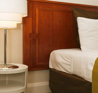 Bentley Suites - Accommodation Directory