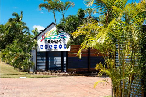 The Palms Hervey Bay - Accommodation Directory 0