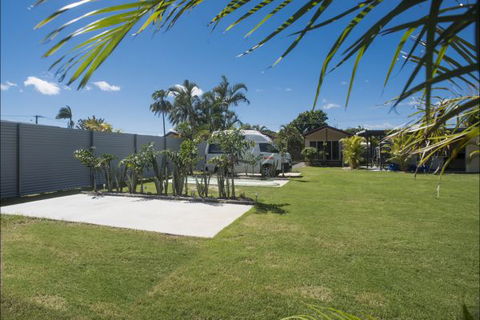The Palms Hervey Bay - Accommodation Directory 6