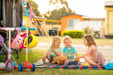 BIG4 Traralgon Park Lane Holiday Park - Accommodation Directory 3