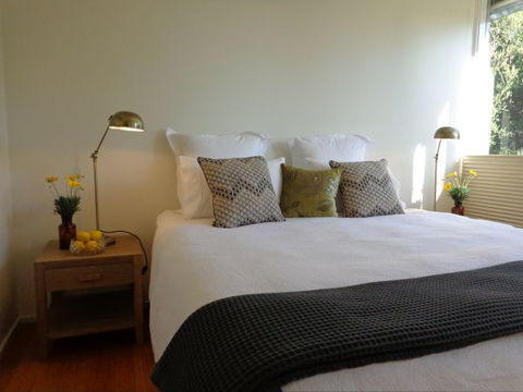Buoys On Queens - Accommodation Directory 3