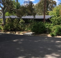 Hilltop Too - Accommodation Directory