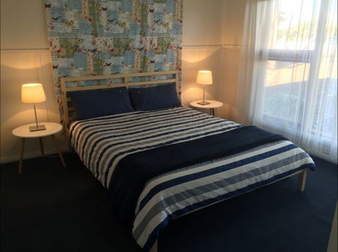 Mel Jays In Kingscote - Accommodation Directory 3