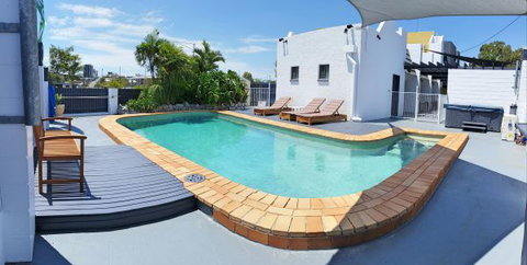 Aaron Motel - Accommodation Directory 1