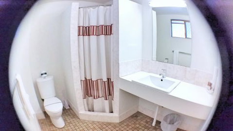 Aaron Motel - Accommodation Directory 6