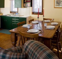 Arch Cottage - Accommodation Directory