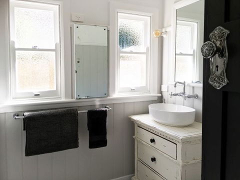 Audrey's Nowra - Accommodation Directory 6