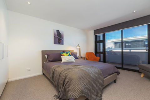 Bridgeview Apartments - Accommodation Directory 4