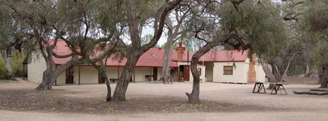 Chowilla Station Shearer's Quarters Accommodation - Accommodation Directory 0