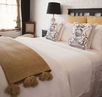 Chiltern Cottage and Indigo Suite - Accommodation Directory