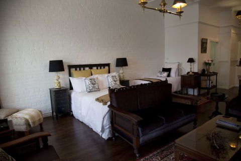 Chiltern Cottage And Indigo Suite - Accommodation Directory 3