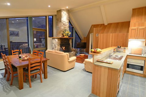 Falls Creek Country Club - Accommodation Directory 5