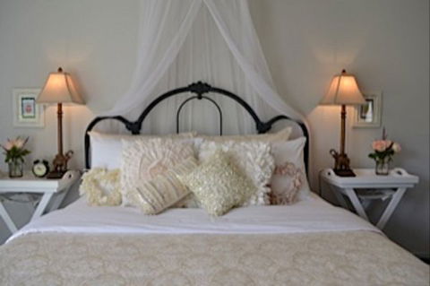 Garden Cottage B And B - Accommodation Directory 0