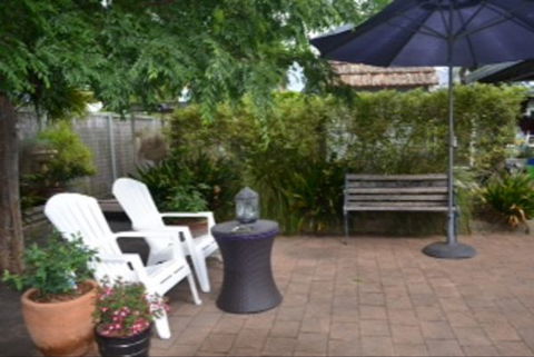 Garden Cottage B And B - Accommodation Directory 5