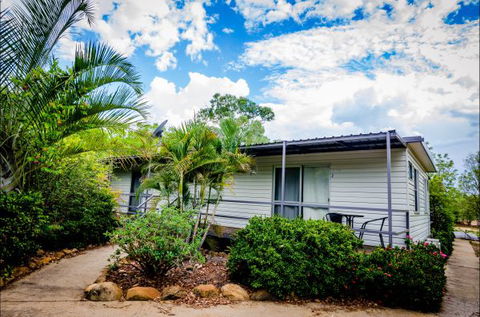 Goldfields Hotel And Finnigan's Rest - Accommodation Directory 7