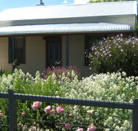 Willowbrook Cottages BB's - Accommodation Directory