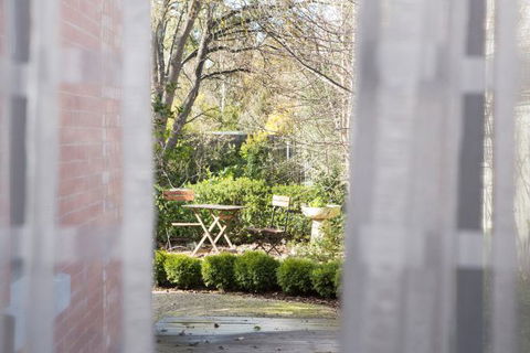 Mollisons - Accommodation Directory 7