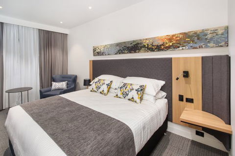 Quality Hotel Rules Club Wagga - Accommodation Directory 0