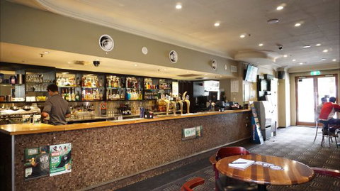 Royal Hotel Ryde - Accommodation Directory 2