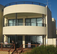 Sandcastles - Accommodation Directory