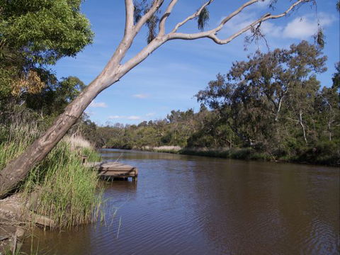 The Old Drik Drik Schoolhouse Retreat - Accommodation Directory 2