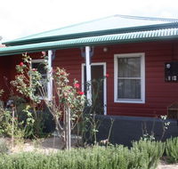 The Red House - Accommodation Directory