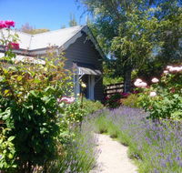 Valley View Cottage - Accommodation Directory