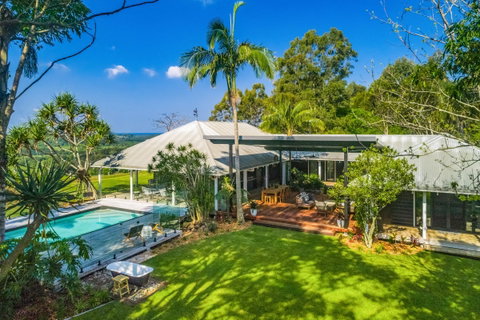 Aja - Accommodation Directory 4
