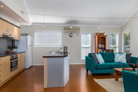 Akarana Beach House Jervis Bay - Accommodation Directory 2