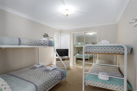 Akarana Beach House Jervis Bay - Accommodation Directory 3