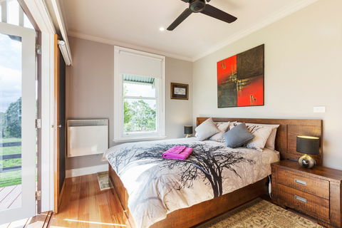 Amaroo Farm - Accommodation Directory 0