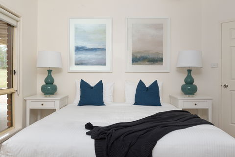 Amelia-Rose - Accommodation Directory 2