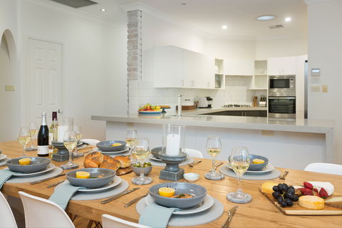 Amelia-Rose - Accommodation Directory 3