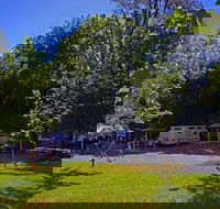 Ardern's Caravan Park Myrtleford - Accommodation Directory