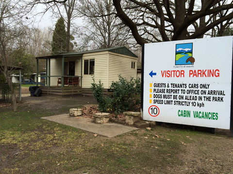 Ardern's Caravan Park Myrtleford - Accommodation Directory 3