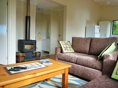 Bellthorpe Stays - Nature's Retreat - Accommodation Directory 3