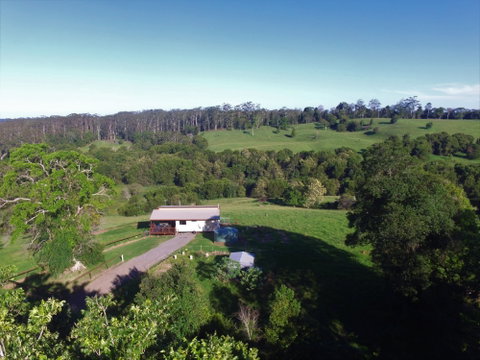 Bellthorpe Stays - Nature's Retreat - Accommodation Directory 6