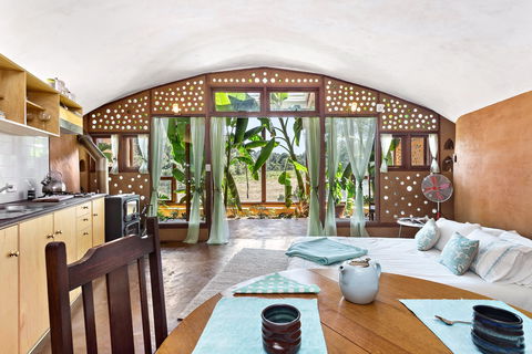 Earthship Ironbank - Accommodation Directory 2