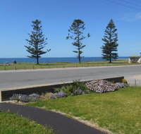 Family Ties - Accommodation Directory