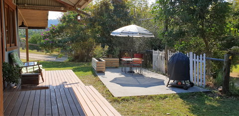 Fig Tree Retro Studio - Accommodation Directory 1