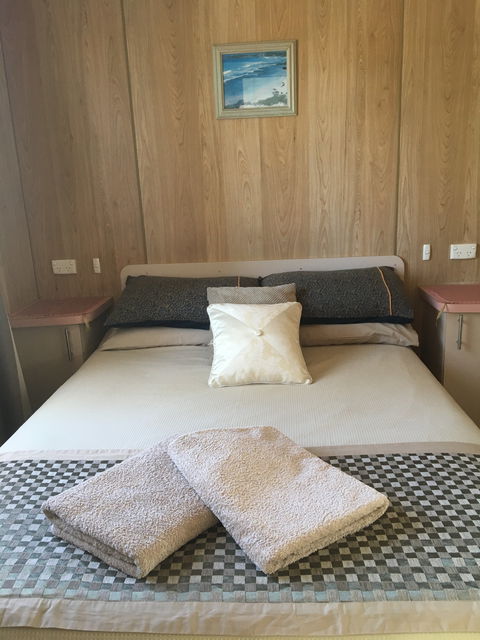 Kingscote Tourist Park And Family Units - Accommodation Directory 2