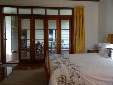 Le Piaf On Treasure Bed And Breakfast - Accommodation Directory 4